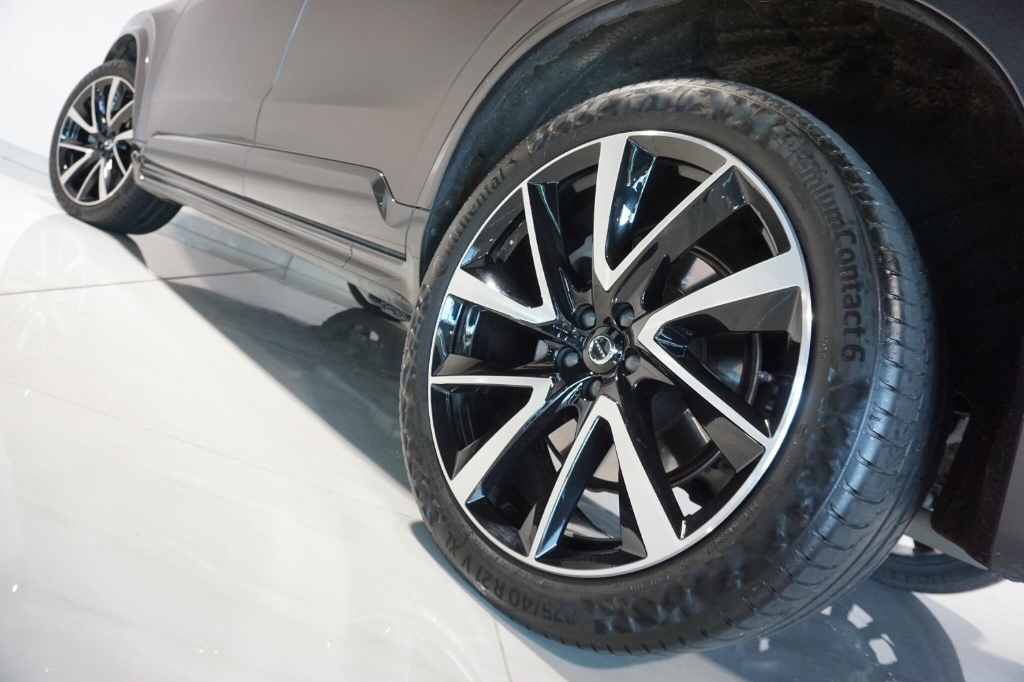 Volvo XC90 2.0 B5 MHEV Plus Edition SUV 5dr Petrol Hybrid Auto 4WD Euro 6 (s/s) (250 ps)